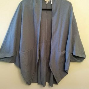 Logo shrug nwot size xs